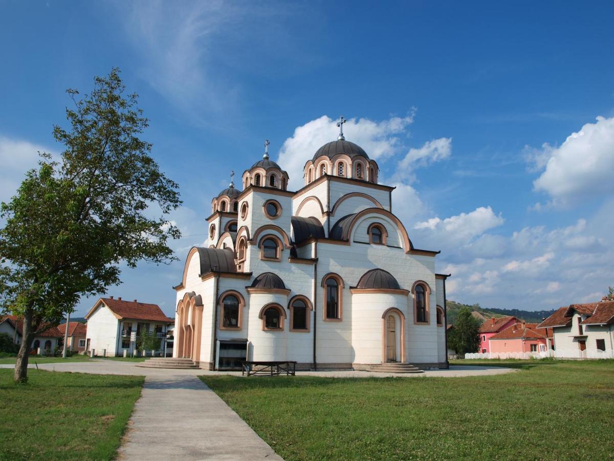 Hotel Resava Despotovac Exterior photo